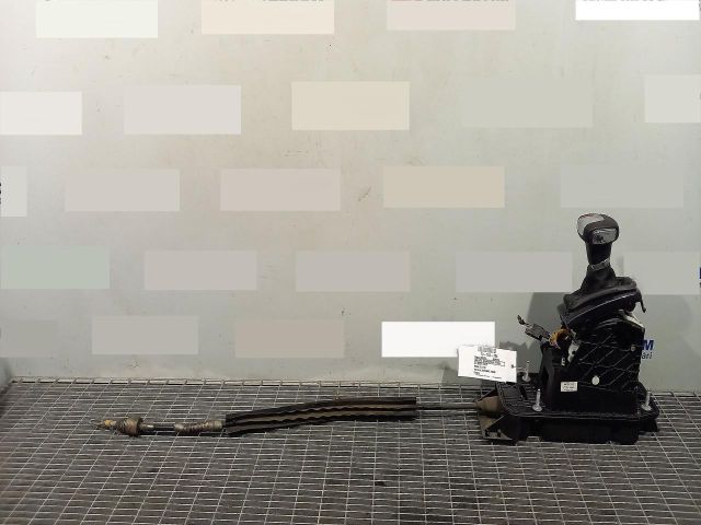 bontott SKODA SUPERB II Váltógomb