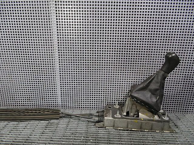 bontott SKODA SUPERB II Váltógomb