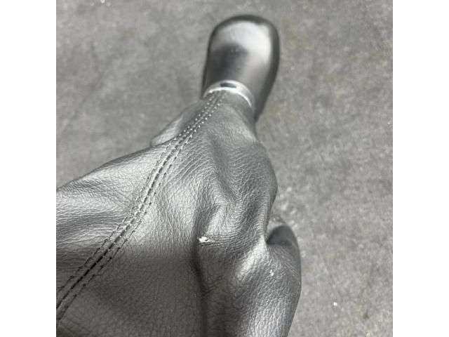 bontott SKODA SUPERB II Váltógomb