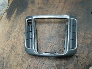 bontott SKODA SUPERB II Váltókar Keret