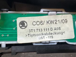 bontott SKODA SUPERB II Váltókar Keret