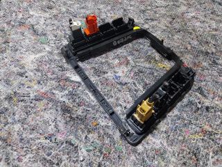 bontott SKODA SUPERB II Váltókar Keret