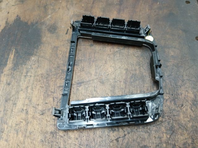 bontott SKODA SUPERB II Váltókar Keret