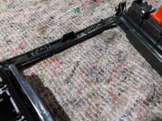 bontott SKODA SUPERB II Váltószoknya Rögzítő Keret