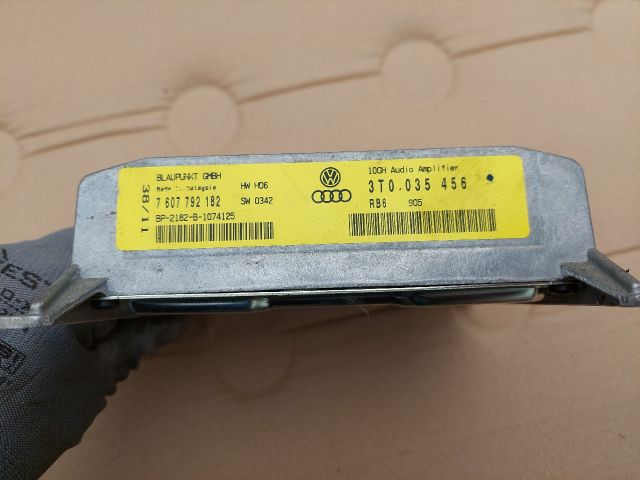 bontott SKODA SUPERB II Végfok