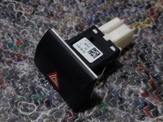 bontott SKODA SUPERB II Vészvillogó Kapcsoló