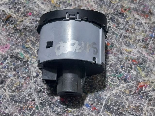 bontott SKODA SUPERB II Világítás Kapcsoló