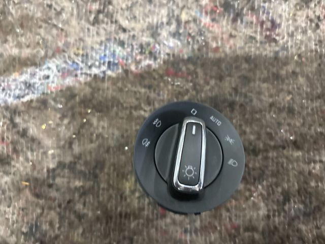 bontott SKODA SUPERB II Világítás Kapcsoló