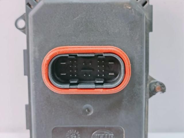 bontott SKODA SUPERB II Xenon Trafó