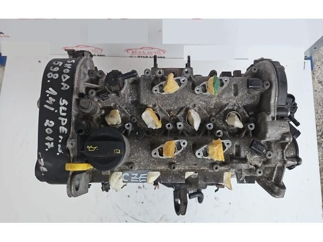 bontott SKODA SUPERB III Motor (Fűzött blokk hengerfejjel)