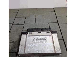 bontott SKODA SUPERB III Motorvezérlő