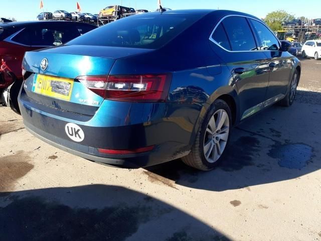 bontott SKODA SUPERB III Váltó Tartó Bak (Pozíciófüggetlen)