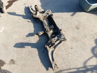 bontott SKODA SUPERB III Első Bölcső