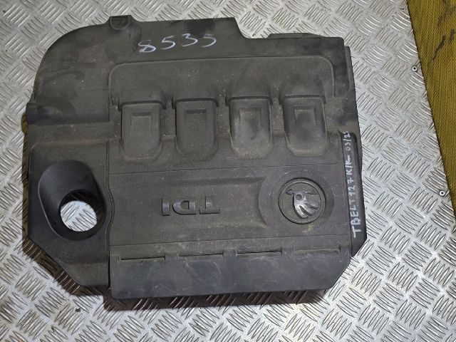 bontott SKODA SUPERB III Felső Motorburkolat