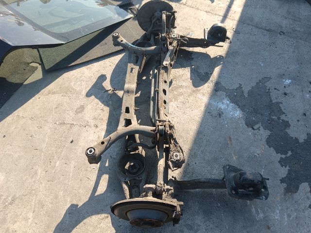 bontott SKODA SUPERB III Hátsó Híd (Tárcsafékes)