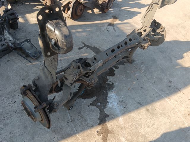 bontott SKODA SUPERB III Hátsó Híd (Tárcsafékes)