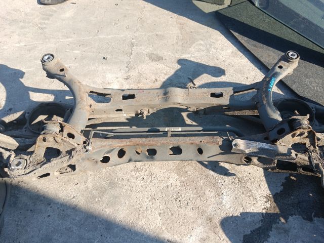 bontott SKODA SUPERB III Hátsó Híd (Tárcsafékes)