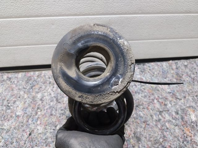 bontott SKODA SUPERB III Hátsó Rugó Pár