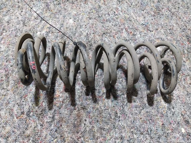 bontott SKODA SUPERB III Hátsó Rugó Pár