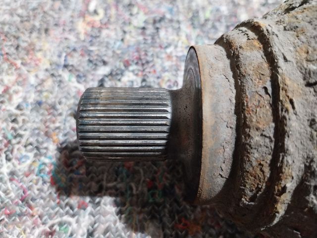 bontott SKODA SUPERB III Jobb Féltengely