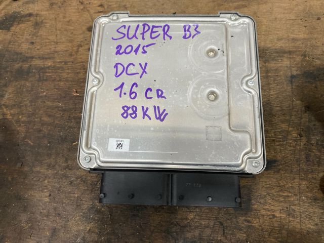 bontott SKODA SUPERB III Motorvezérlő