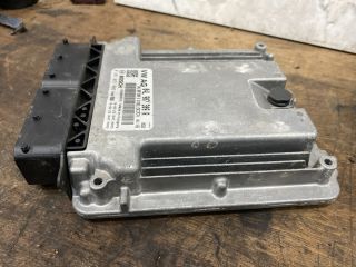 bontott SKODA SUPERB III Motorvezérlő