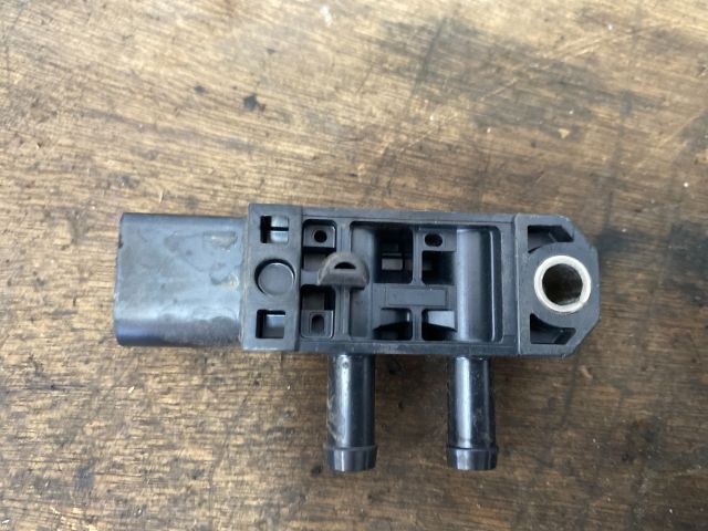 bontott SKODA SUPERB III Részecskeszűrő Nyomásérzékelő