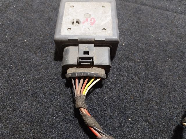 bontott SKODA SUPERB III Üzemanyag Szivattyú Relé