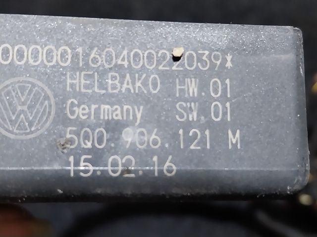 bontott SKODA SUPERB III Üzemanyag Szivattyú Relé