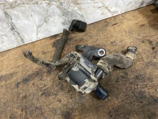 bontott SKODA SUPERB III Vízpumpa