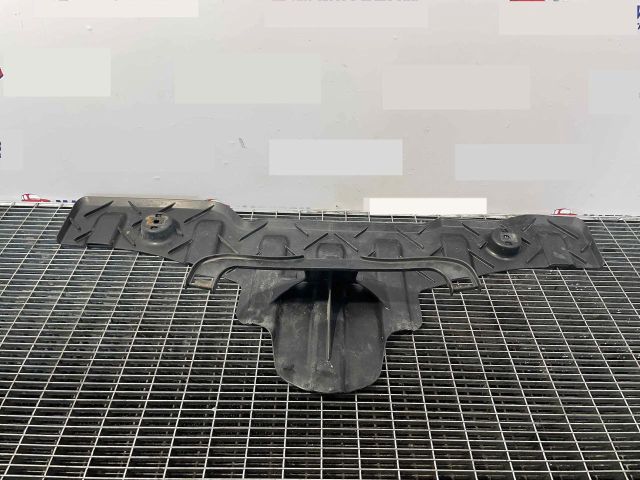 bontott SKODA SUPERB III Alsó Motorburkolat