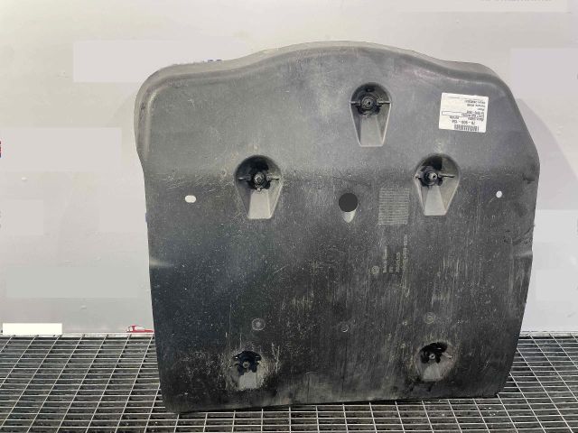 bontott SKODA SUPERB III Alsó Motorburkolat