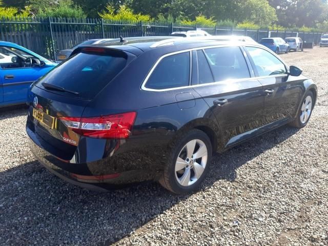 bontott SKODA SUPERB III EGR Hűtő