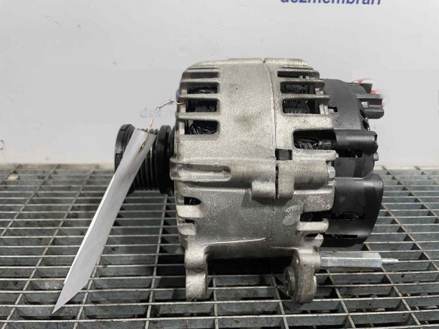 bontott SKODA SUPERB III Generátor
