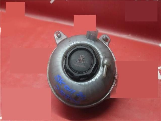 bontott SKODA SUPERB III Kiegyenlítő Tartály