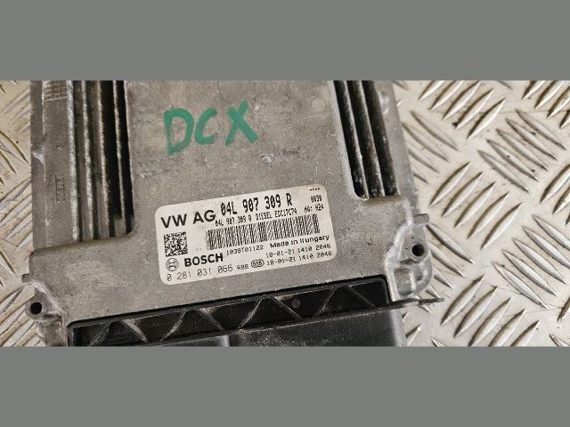 bontott SKODA SUPERB III Motorvezérlő