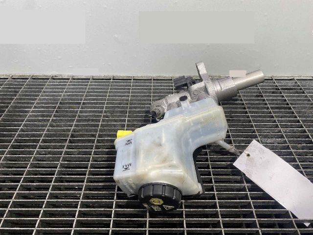 bontott SKODA SUPERB III Főfékhenger