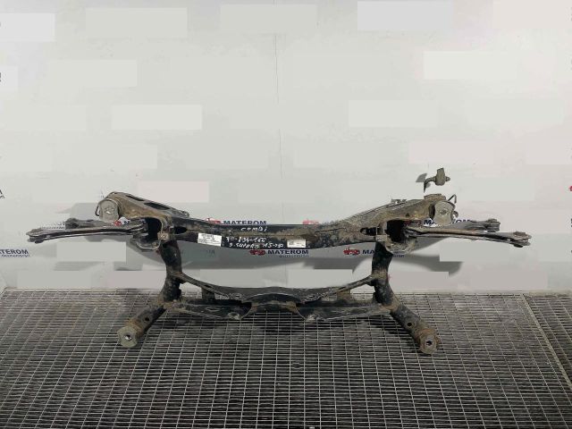 bontott SKODA SUPERB III Hátsó Bölcső