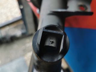 bontott SKODA SUPERB III Jobb első Lengéscsillapító