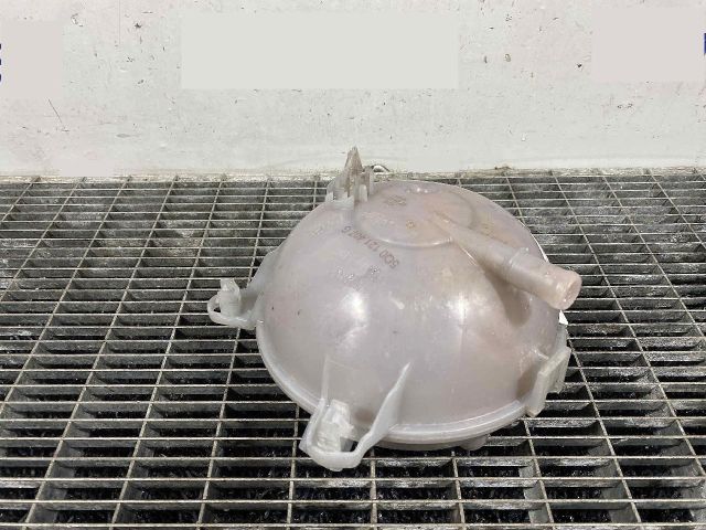 bontott SKODA SUPERB III Kiegyenlítő Tartály