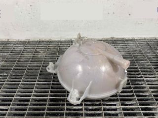 bontott SKODA SUPERB III Kiegyenlítő Tartály