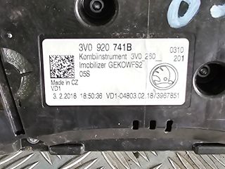 bontott SKODA SUPERB III Kilométeróra