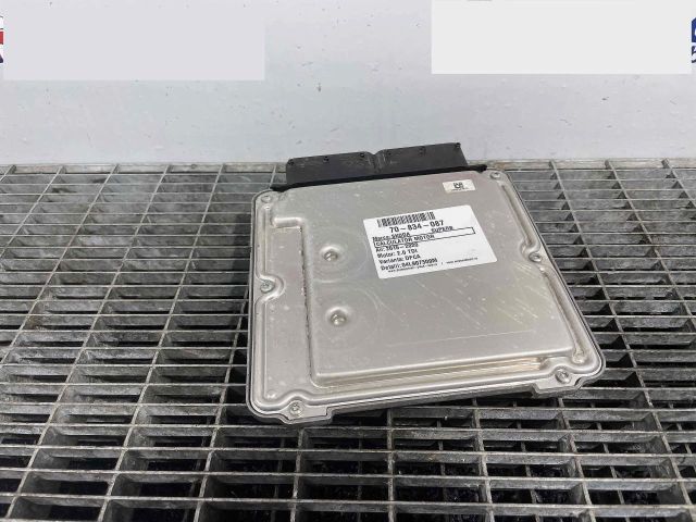 bontott SKODA SUPERB III Motorvezérlő