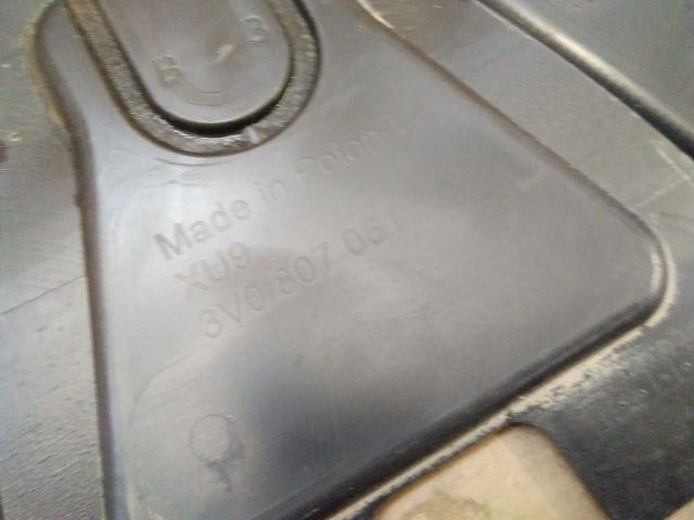 bontott SKODA SUPERB III Alsó Motorburkolat