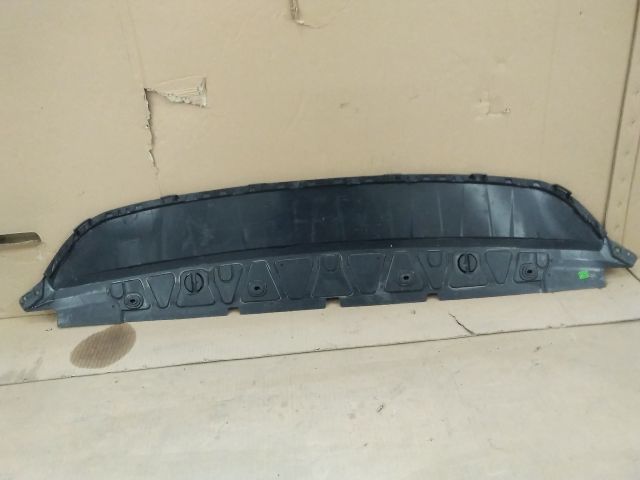 bontott SKODA SUPERB III Alsó Motorburkolat