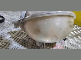 bontott SKODA SUPERB III Kiegyenlítő Tartály