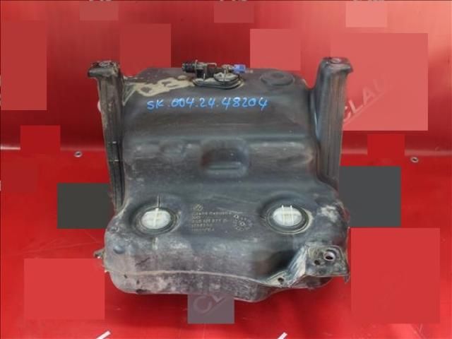 bontott SKODA SUPERB III AdBlue Tartály