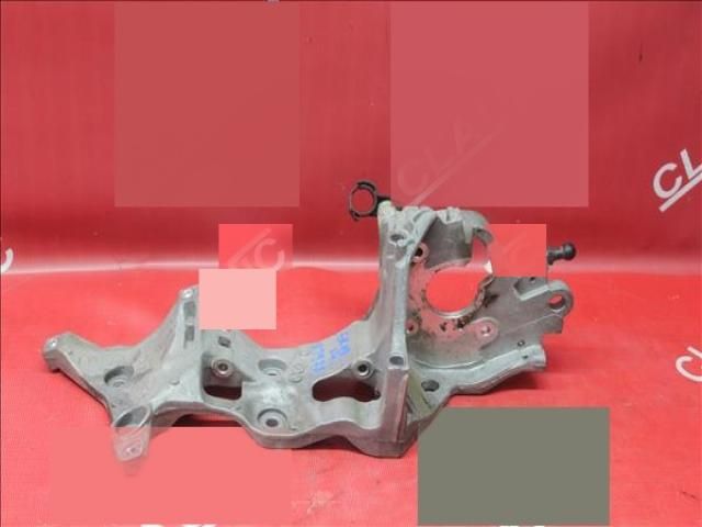 bontott SKODA SUPERB III Generátor Tartó Bak