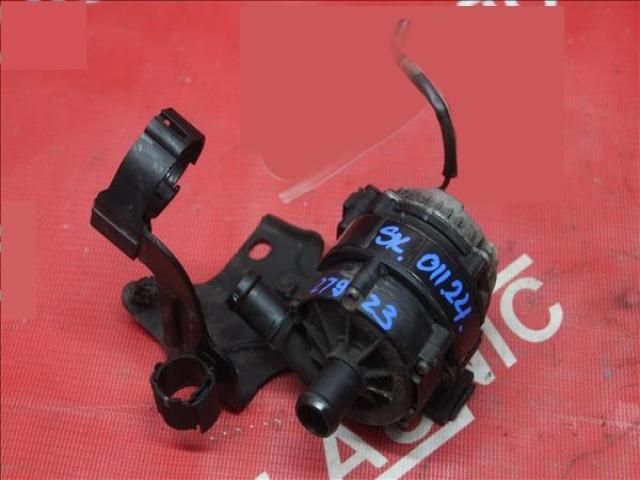 bontott SKODA SUPERB III Vízpumpa