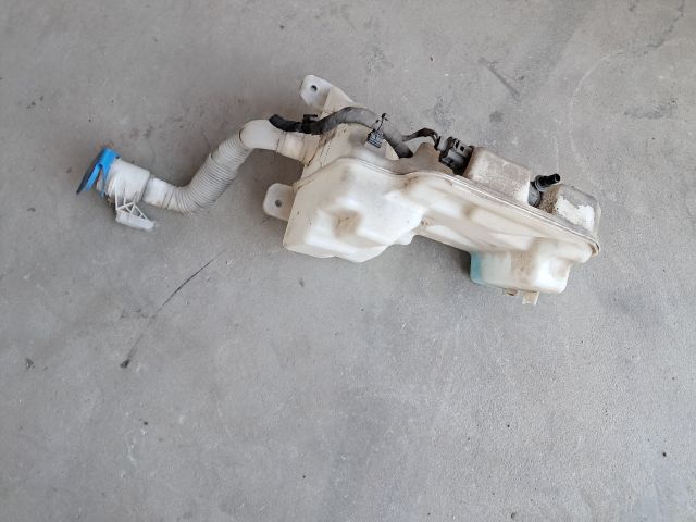 bontott SKODA SUPERB III Ablakmosó Tartály